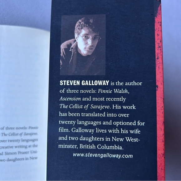 The Cellist of Sarajevo ~ Steven Galloway ~ Paperback - Picture 4 of 7